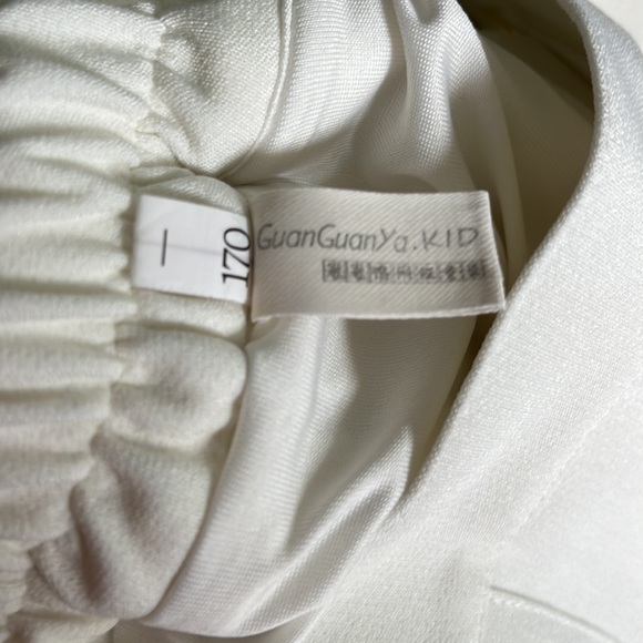 White pleated tennis skirt - Picture 3 of 4